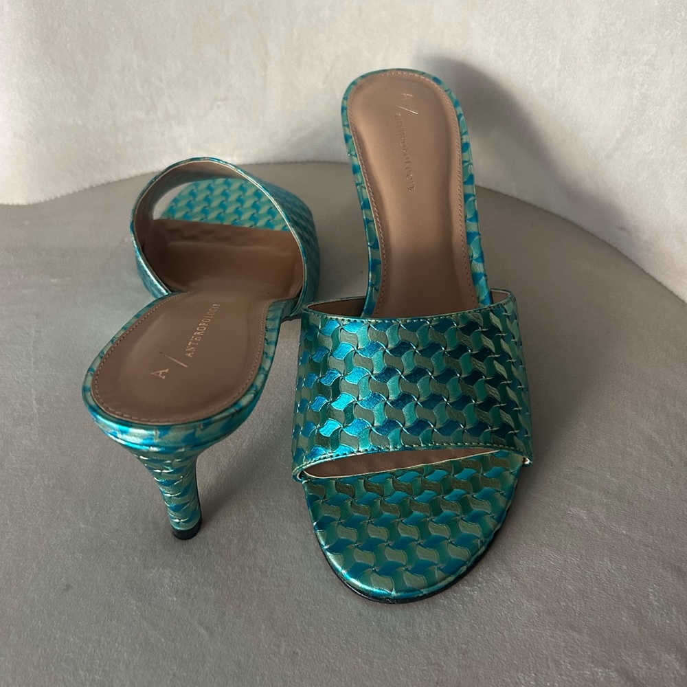 NWOT Anthropologie kitten heels